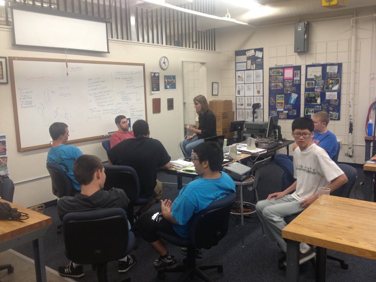 Team 79 Krunch members working on the MITRE underwater vehicle internship project